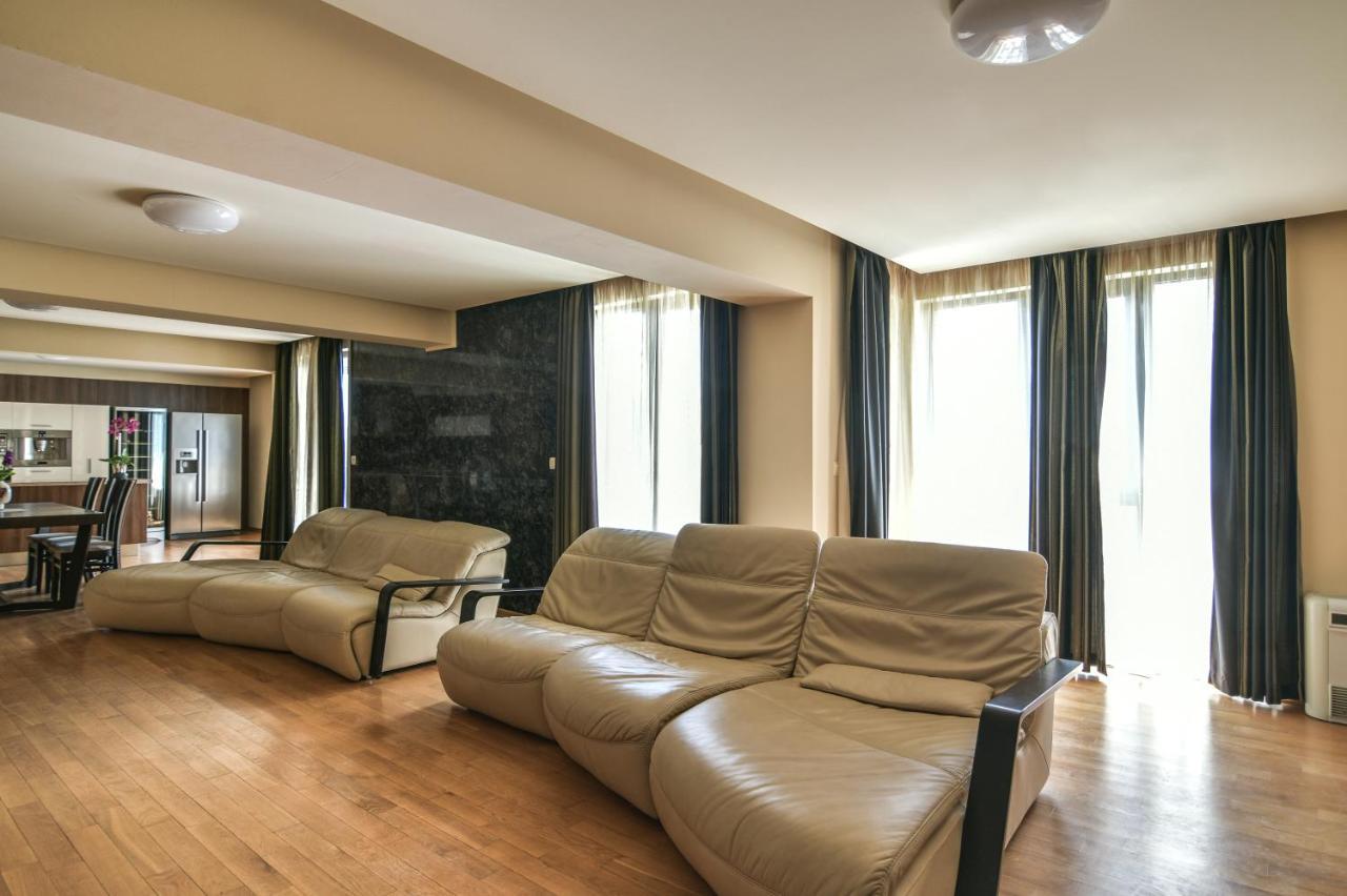 Central Flat With Monster Living Room Varna Luaran gambar